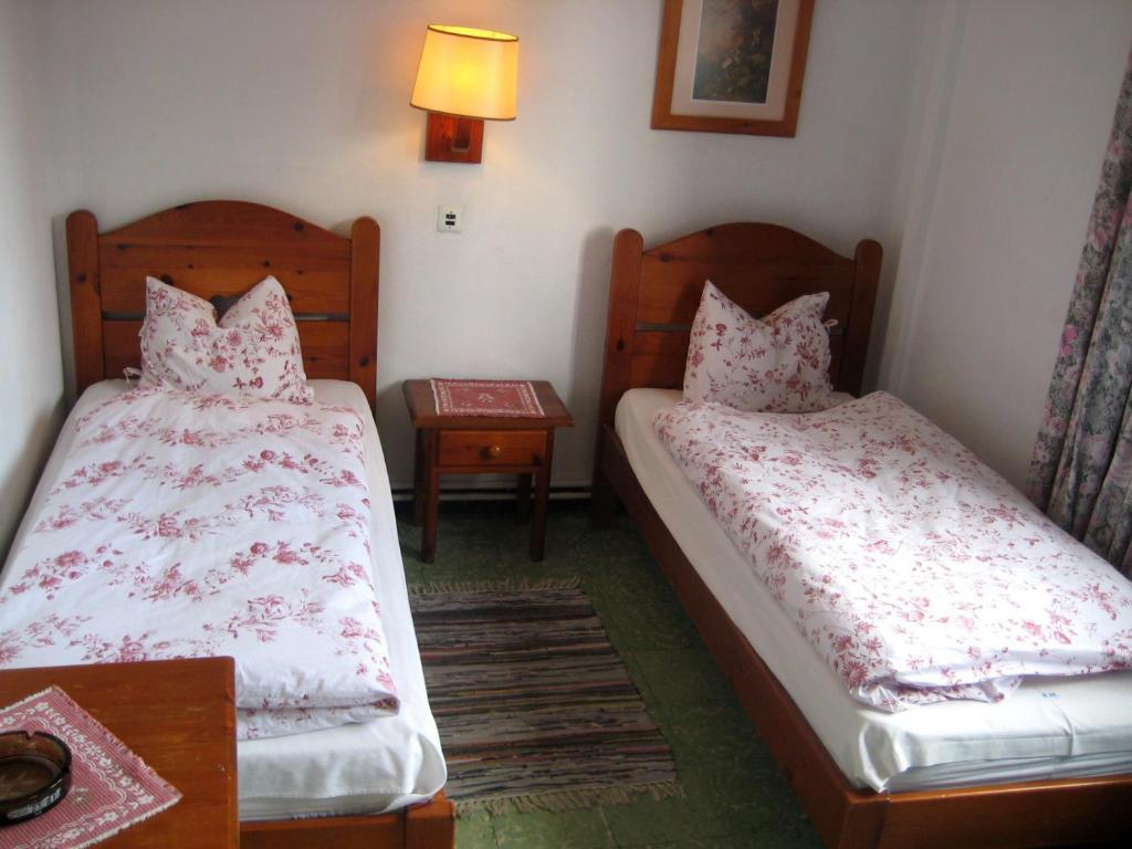 Pension Casa Austria Calella Habitación foto